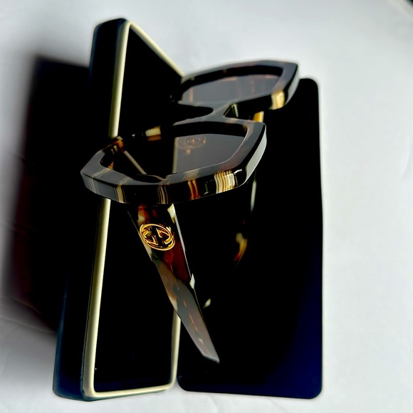 Gucci oversized geometric brown green GG0772S sunglasses 47 - Picture 2 of 8